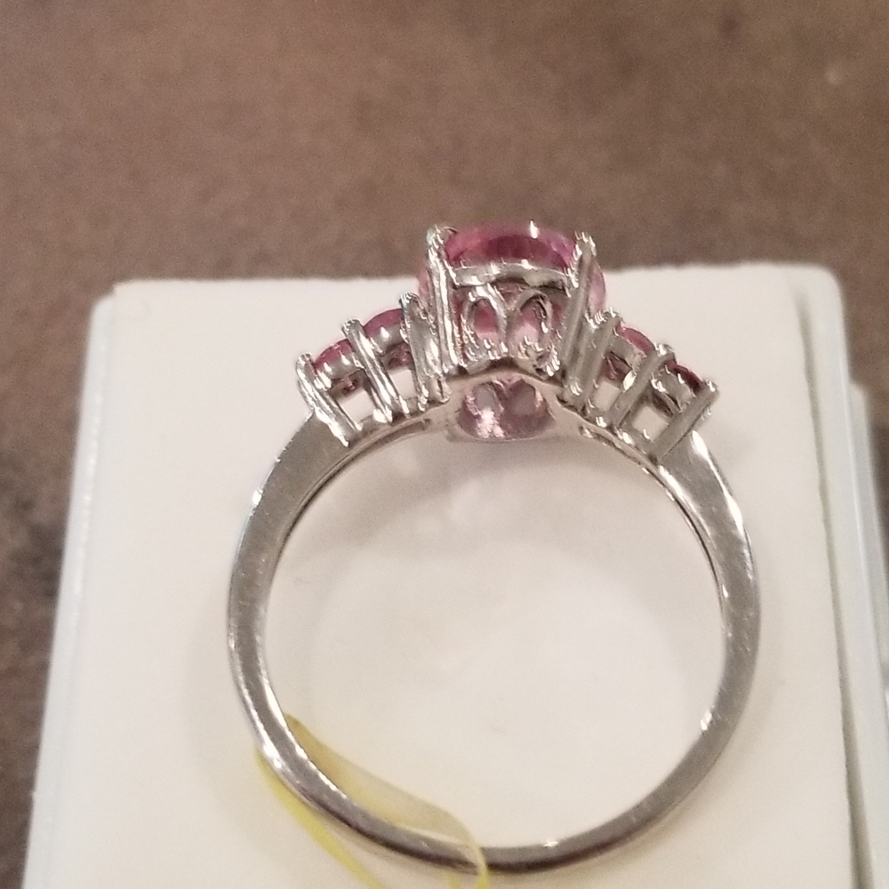 Lab Created Bixbite Ring. Size 8.5 - image 5